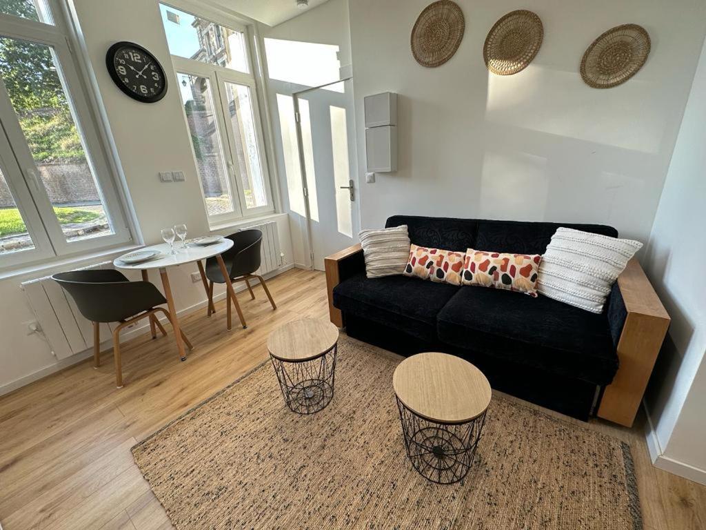 Lerelaisdodileqsl - Cambrai - Hyper Centre - Free Wifi - Ideal Couple & Famille Εξωτερικό φωτογραφία