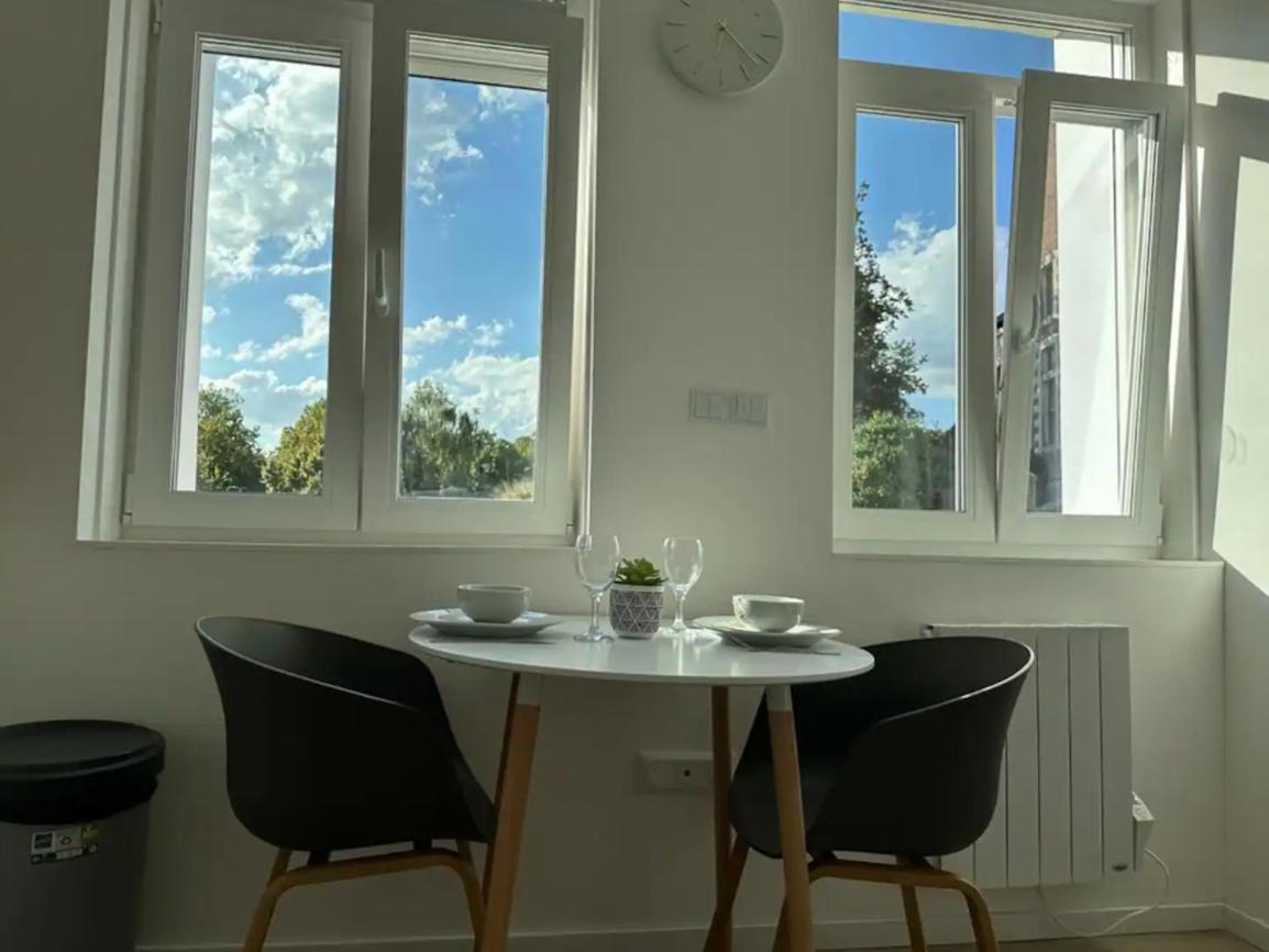Lerelaisdodileqsl - Cambrai - Hyper Centre - Free Wifi - Ideal Couple & Famille Εξωτερικό φωτογραφία