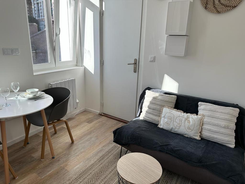 Lerelaisdodileqsl - Cambrai - Hyper Centre - Free Wifi - Ideal Couple & Famille Εξωτερικό φωτογραφία